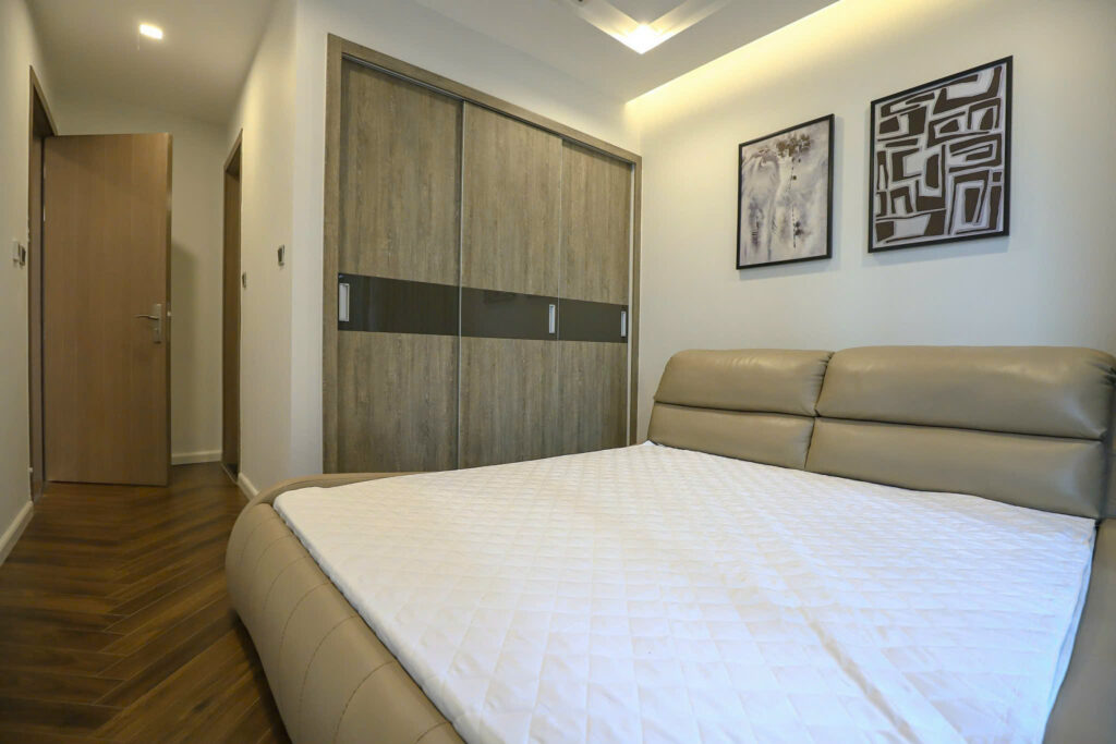 1743922429 2 - Bán căn 2 ngủ 80m2 tòa M1 Metropolis, Giá siêu mềm