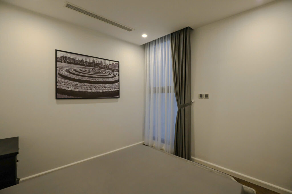 1743922430 - Bán căn 2 ngủ 80m2 tòa M1 Metropolis, Giá siêu mềm