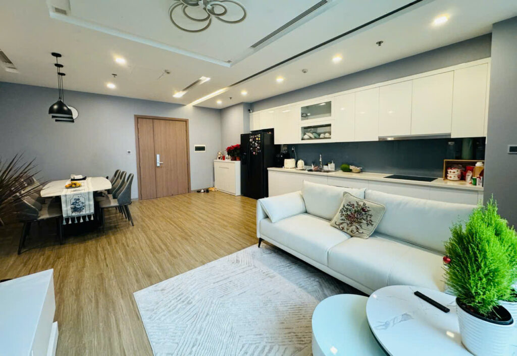 1743922464 - Bán căn hộ 3 +1 Ngủ, 115m2 tòa M1 BC Đông nam (View Nội khu)